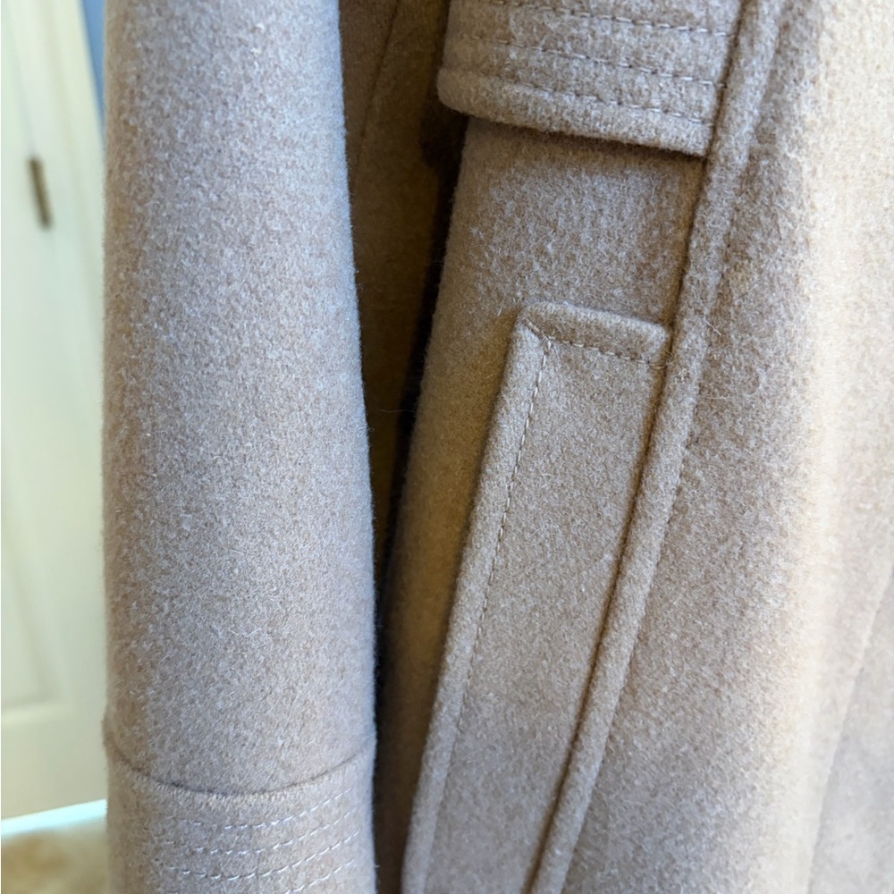 Brooks Brothers Stylish Tan Peacoat Long Wool Coat. Size 2 - Picture 11 of 16